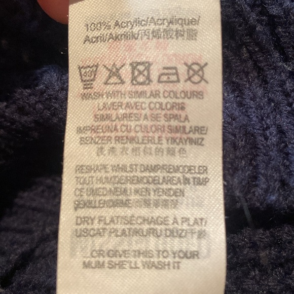 Missguided Twist Back Oversized Sweater - Picture 7 of 7